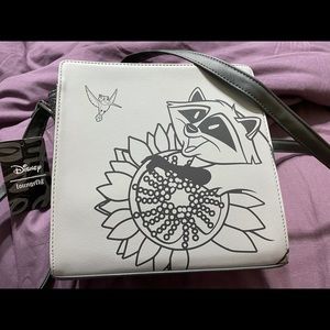 NWT Loungefly Pocahontas Meeko/Flit Crossbody